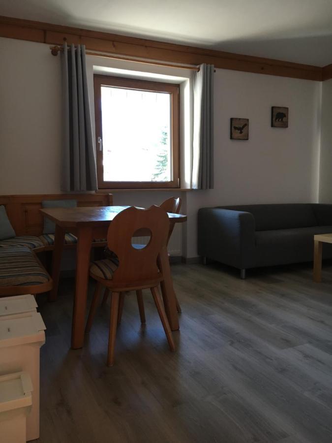 Landhaus Holzereck Ehrwald Bagian luar foto