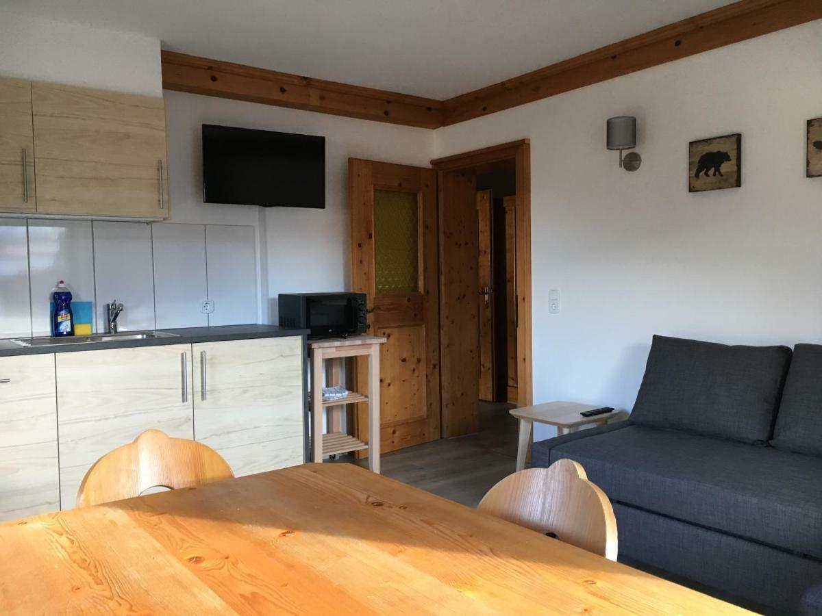 Landhaus Holzereck Ehrwald Bagian luar foto