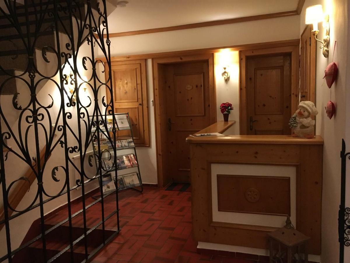 Landhaus Holzereck Ehrwald Bagian luar foto