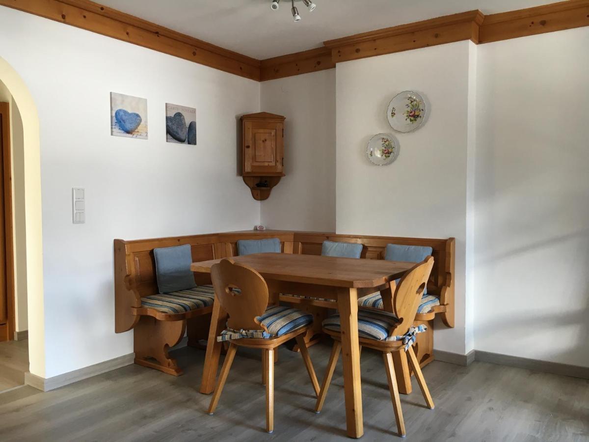 Landhaus Holzereck Ehrwald Bagian luar foto